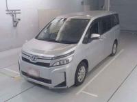 Toyota Voxy 2018