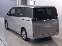Toyota Voxy 2018