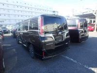 Toyota Esquire 2019