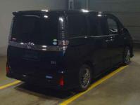 Toyota Voxy 2019
