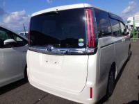 Toyota Noah 2018