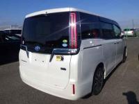 Toyota ESQUIRE HYBRID 2019