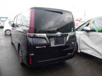 Toyota Esquire 2020