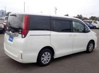 Toyota Noah 2017