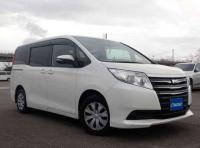 Toyota Noah 2017
