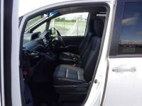 Toyota Voxy 2015
