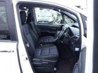 Toyota Voxy 2016