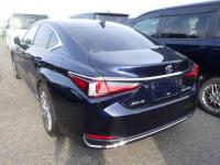 Lexus ES 2019