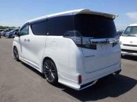 Toyota Vellfire 2015