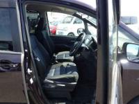 Toyota Noah 2015