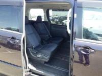 Toyota Noah 2015