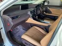 Lexus DBA-AGL200 2017