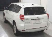 Toyota Vanguard 2010