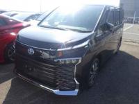 Toyota Voxy 2022