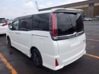 Toyota Noah 2019
