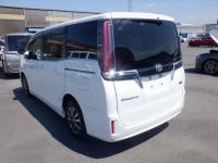 Toyota ESQUIRE HYBRID 2019