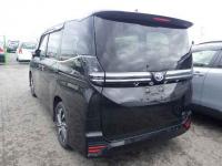 Toyota Voxy 2022