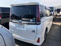 Toyota Noah 2019