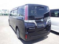 Toyota ESQUIRE HYBRID 2019