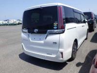 Toyota ESQUIRE HYBRID 2019