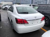 Toyota Premio 2021