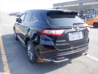 Toyota Harrier 2019