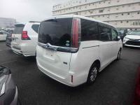 Toyota Noah 2020