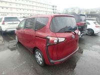 Toyota Sienta 2019