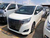 Toyota Esquire 2019
