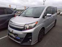 Toyota Noah 2016