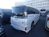 Toyota Voxy 2019