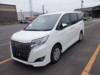 Toyota Esquire 2020