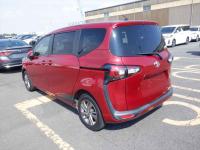 Toyota Sienta 2019
