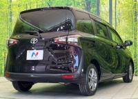 Toyota Sienta 2018