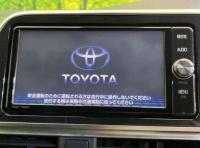 Toyota Sienta 2018