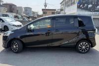 Toyota Sienta 2018