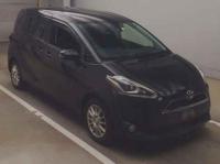 Toyota Sienta 2018