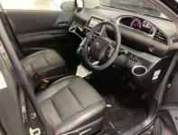 Toyota Sienta 2018