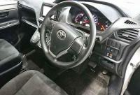 Toyota Voxy 2018