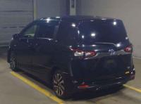 Toyota Sienta 2018