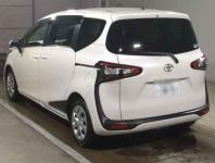 Toyota Sienta 2018