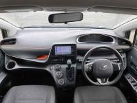 Toyota Sienta 2018