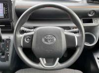 Toyota Sienta 2018