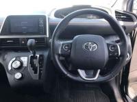 Toyota Sienta 2018