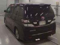 Toyota Alphard 2010