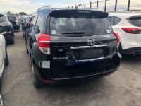 Toyota Vanguard 2010