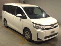 Toyota Voxy 2018