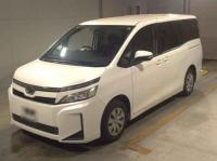 Toyota Voxy 2018