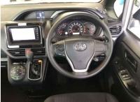 Toyota Voxy 2018