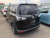Toyota Sienta 2019